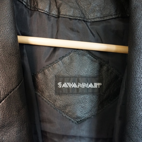 Black leather jacket [SUSTAINABLY SOURCED] - Picture 6 of 8